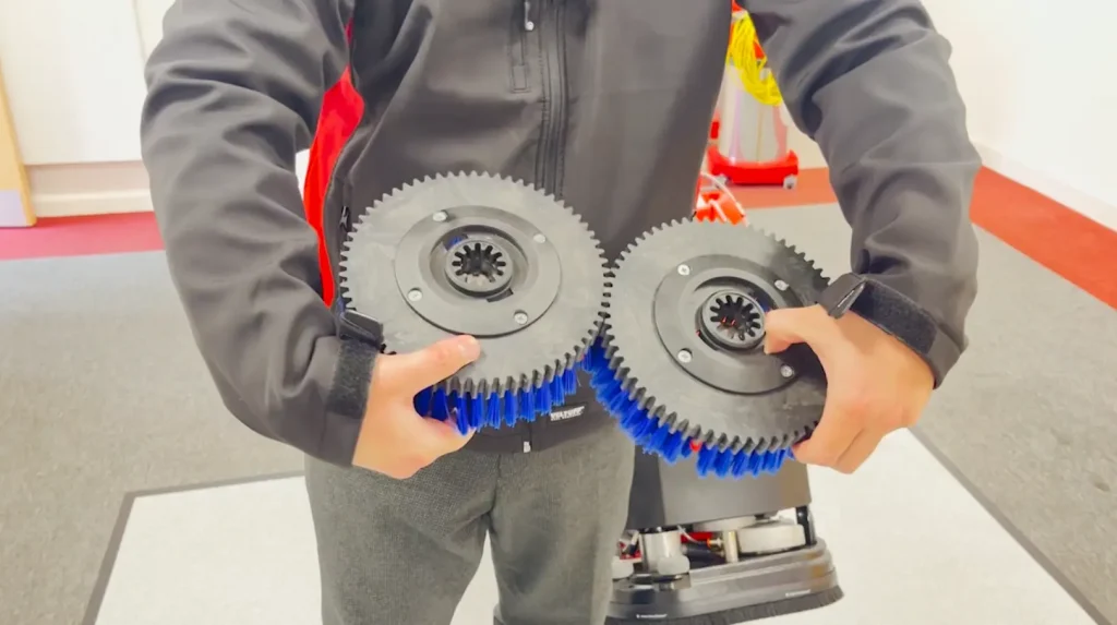 Scrubber Dryer check brushes for debris